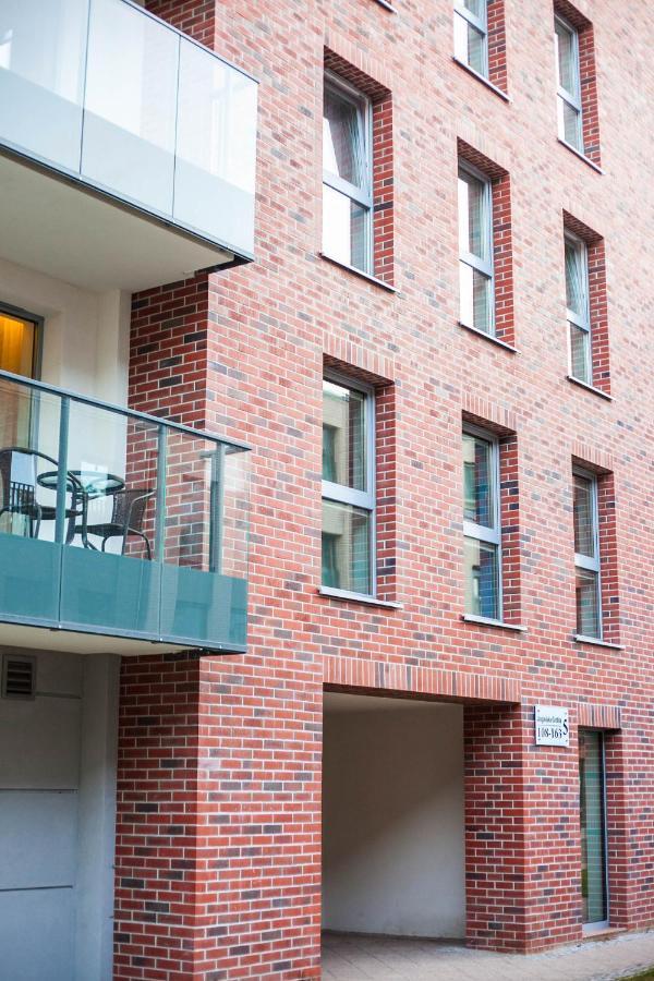 Euro Riverside Luxury 2 Апартаменти *